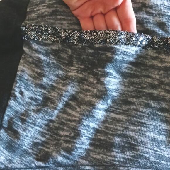 Juicy Couture Cardigan Sweater POCKETS Sz M Long Vest Sequins Modern CIty Vintag - Picture 6 of 15